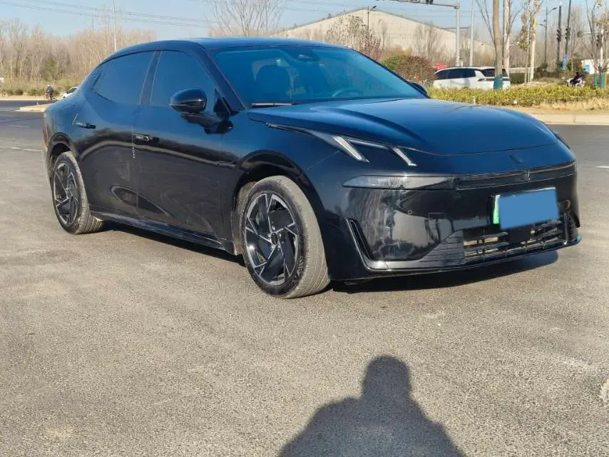 2024 LYNK&CO 07 thumbnail 3