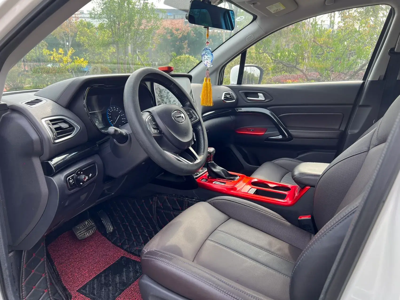 2018 GAC TRUMPCHI thumbnail 4