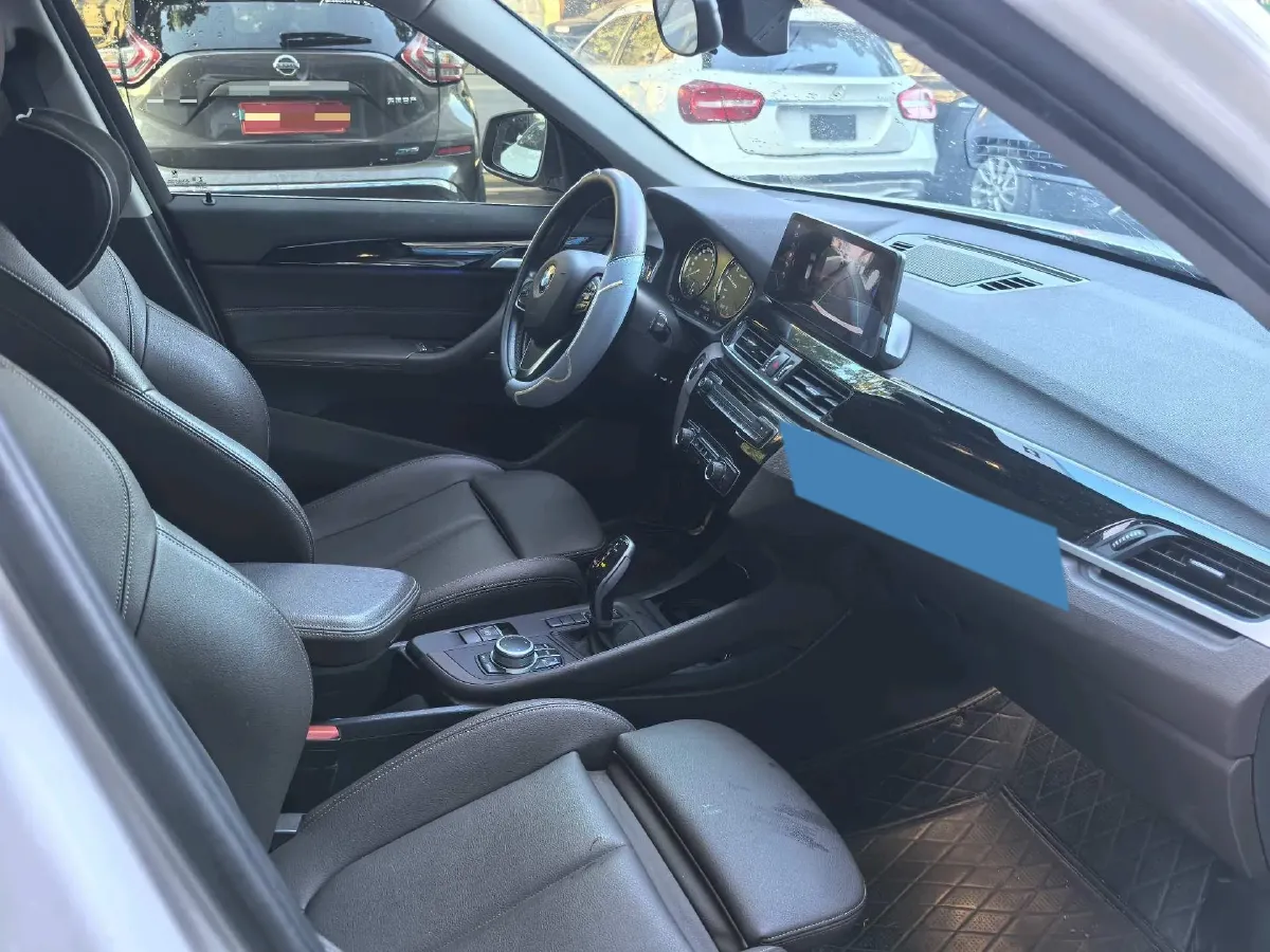 2021 BMW X1 1.5T 140HP L3 7DCT,autocango,china used car exporter,china ev exporter,chinese used car exporter,chinese used ev exporter