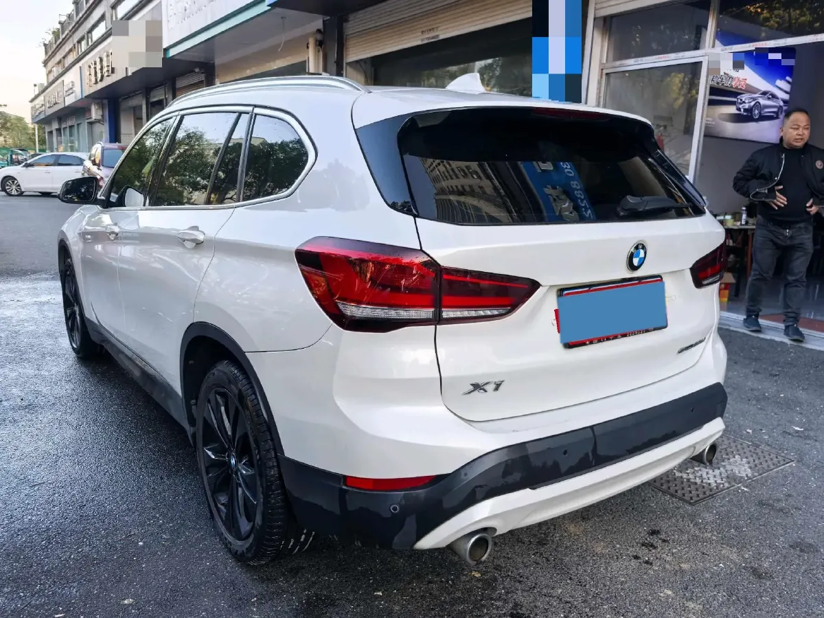 2021 BMW X1 1.5T 140HP L3 7DCT,autocango,china used car exporter,china ev exporter,chinese used car exporter,chinese used ev exporter