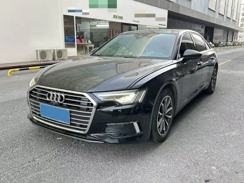 2020 Audi A6L 2.0T 190HP L4 7DCT