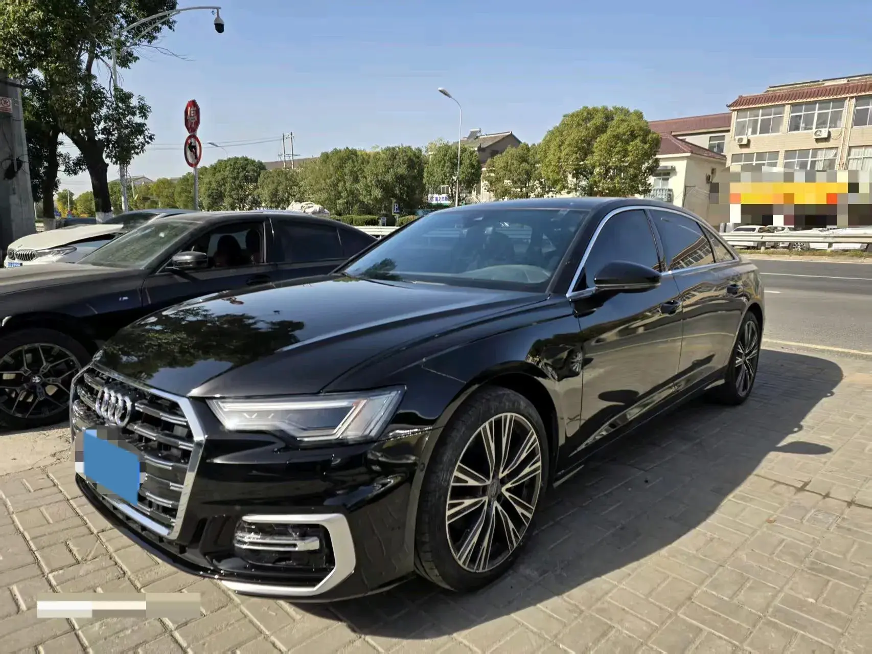 2020 AUDI A6L view 1