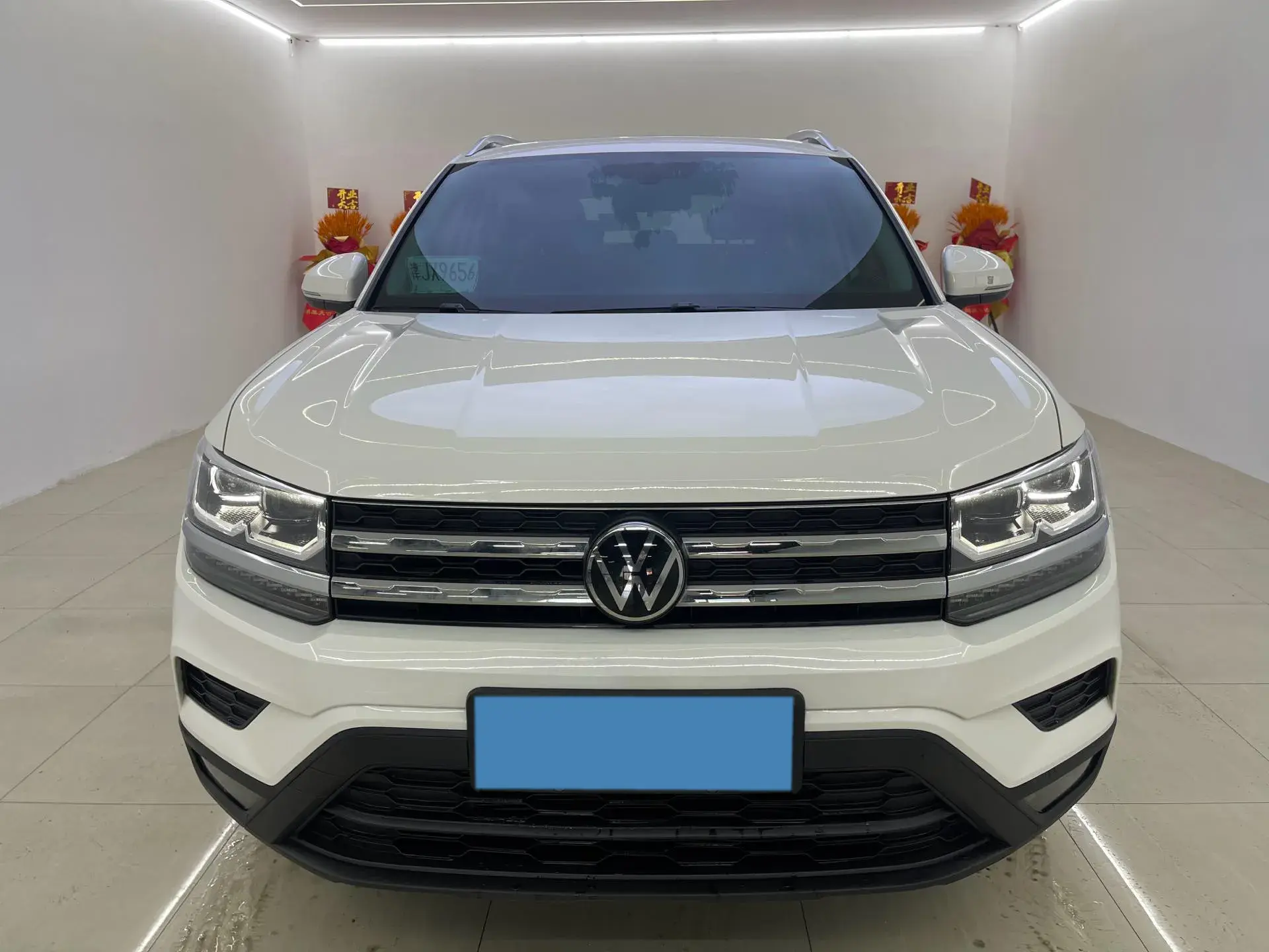 2022 VOLKSWAGEN THARU thumbnail 2