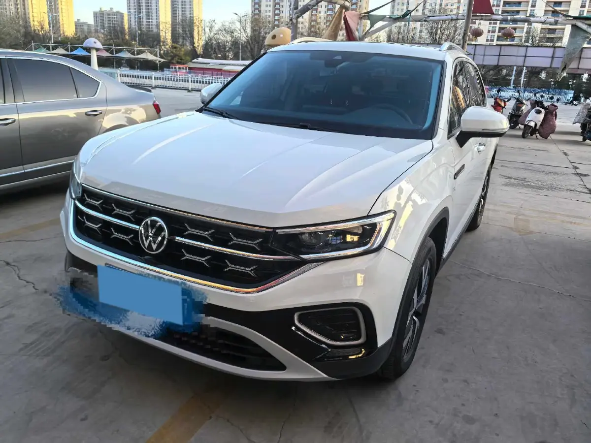 2023 Volkswagen Tayron 1.4T 150HP L4 7DCT