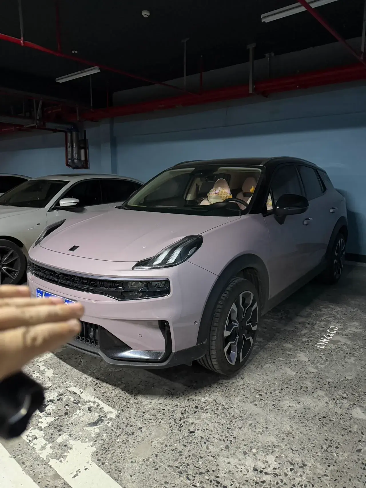 2023 LYNK&CO 06 view 1