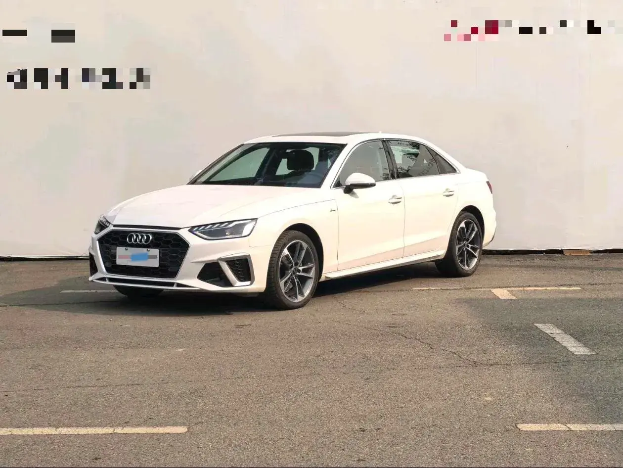 2023 AUDI A4L view 1