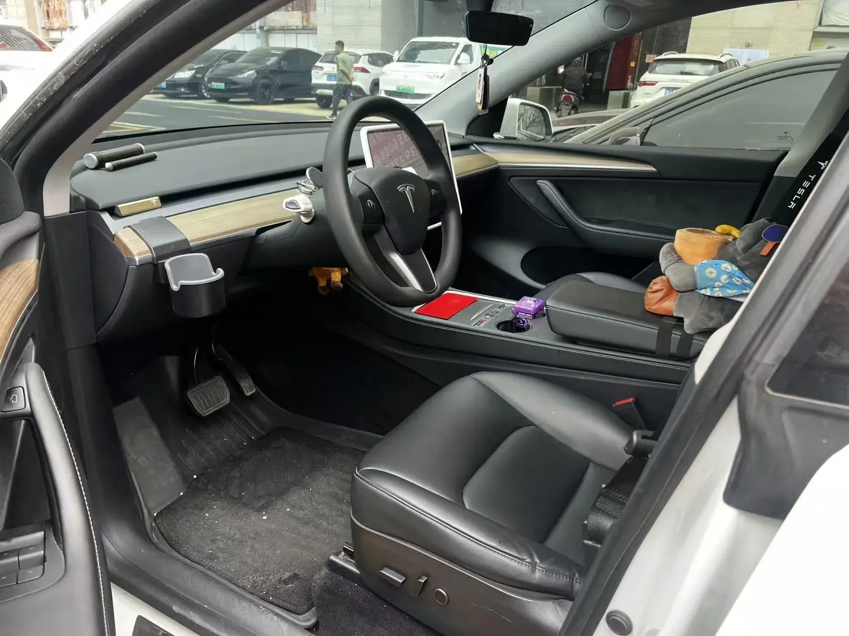 2021 TESLA MODEL thumbnail 3