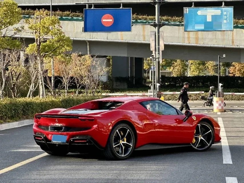 2021 Ferrari 296 3.0T 663HP V6 8DCT PHEV 7.45KWH,autocango,china used car exporter,china ev exporter,chinese used car exporter,chinese used ev exporter