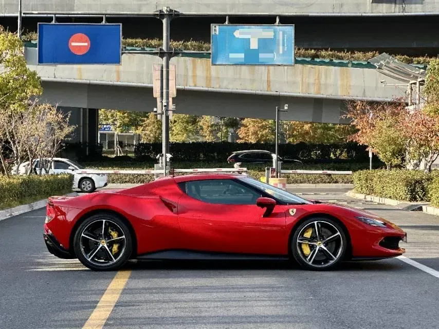 2021 Ferrari 296 3.0T 663HP V6 8DCT PHEV 7.45KWH,autocango,china used car exporter,china ev exporter,chinese used car exporter,chinese used ev exporter