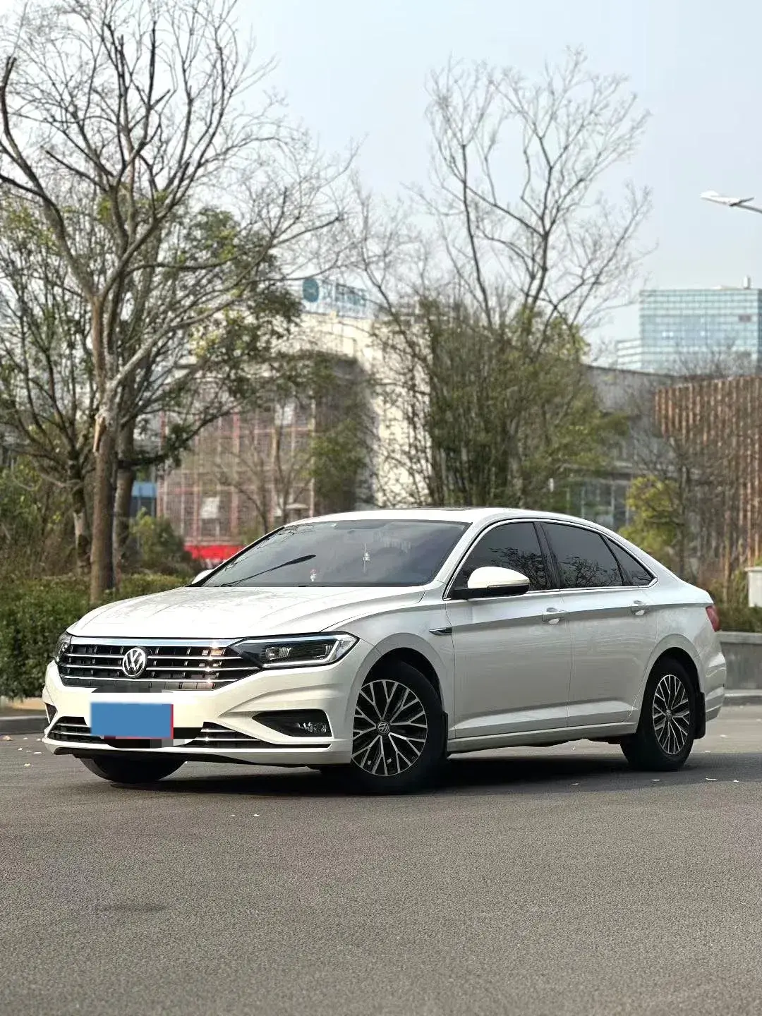 2020 VOLKSWAGEN SAGITAR view 1