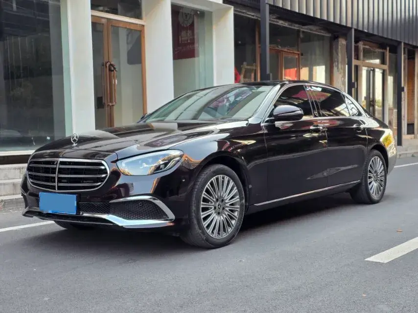 2021 MERCEDES-BENZ E view 1