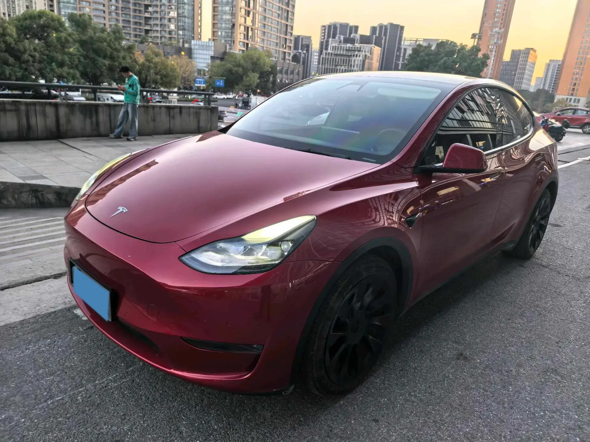 2021 TESLA MODEL view 1
