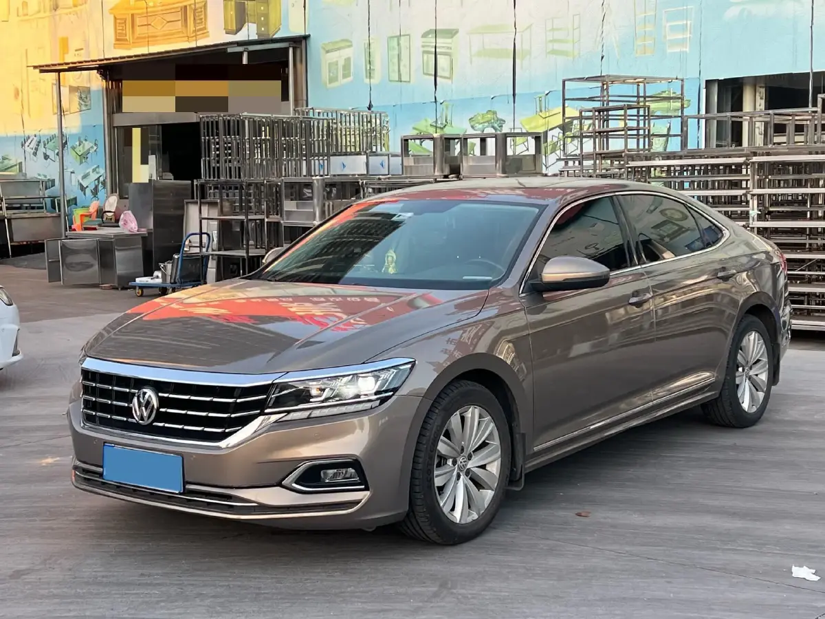 2019 Volkswagen Passat 2.0T 186HP L4 7DCT