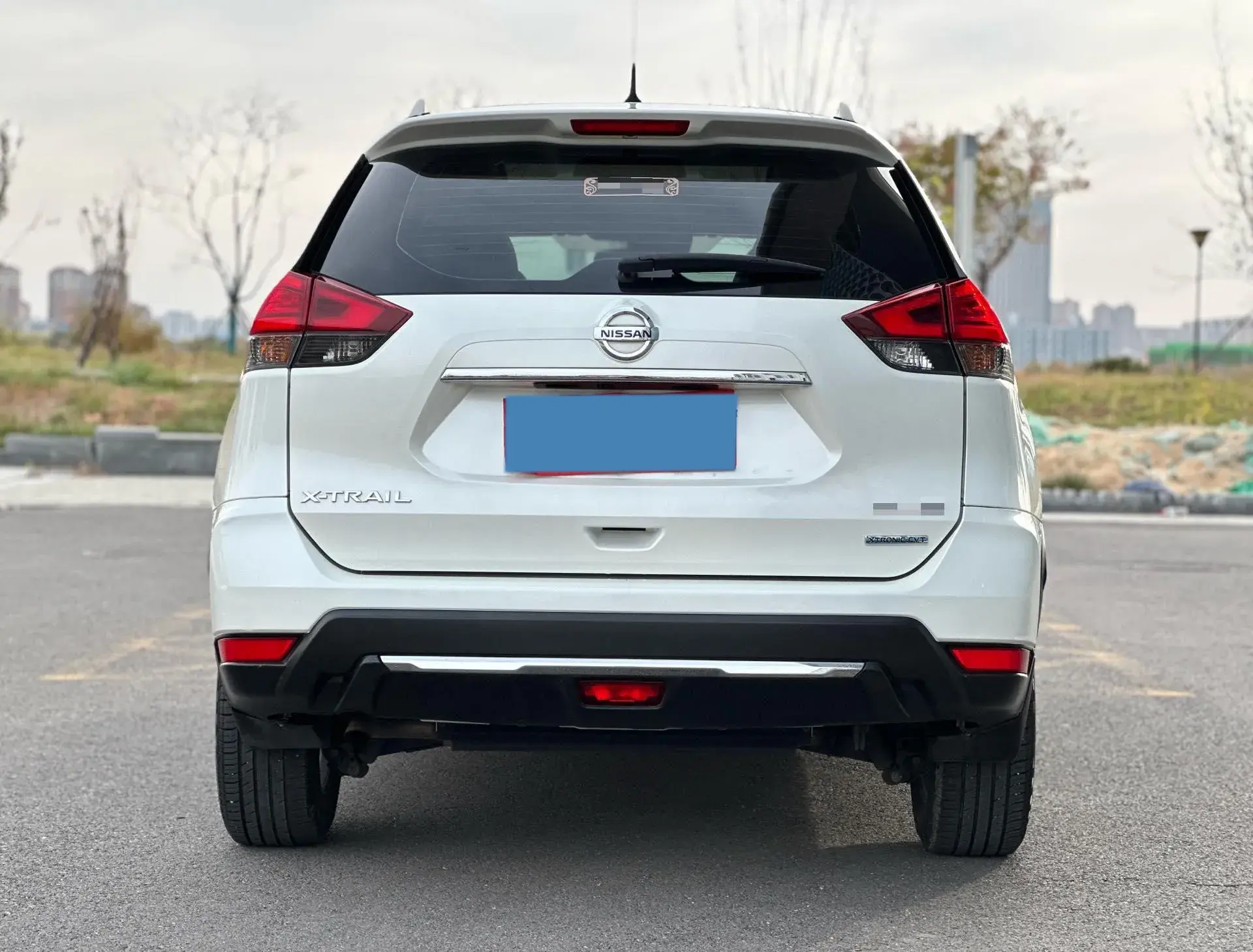 2020 NISSAN X-TRAIL thumbnail 4