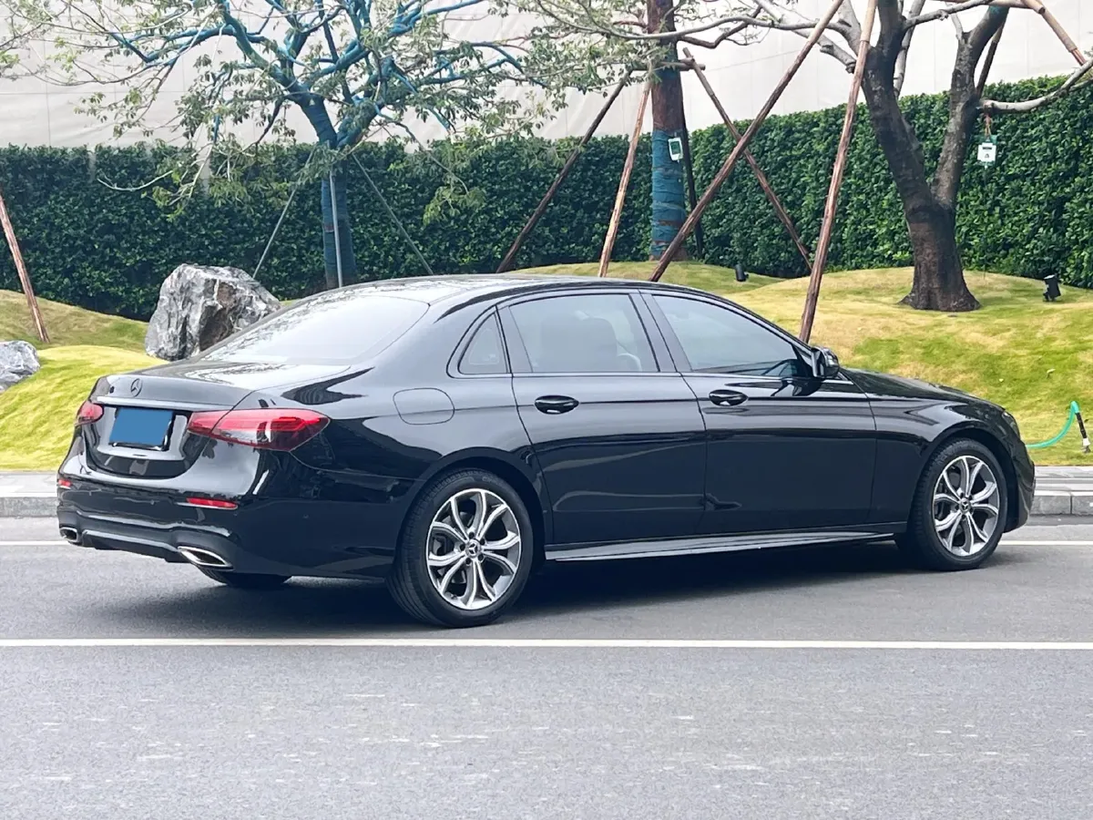 2023 Mercedes-Benz E Class 2.0T 258HP L4 9AT,autocango,china used car exporter,china ev exporter,chinese used car exporter,chinese used ev exporter