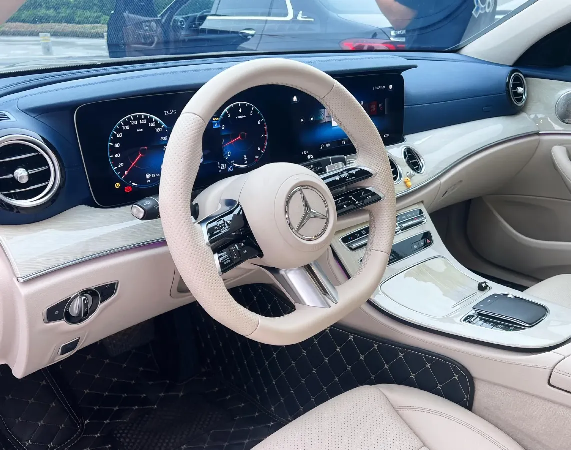 2023 Mercedes-Benz E Class 2.0T 258HP L4 9AT,autocango,china used car exporter,china ev exporter,chinese used car exporter,chinese used ev exporter