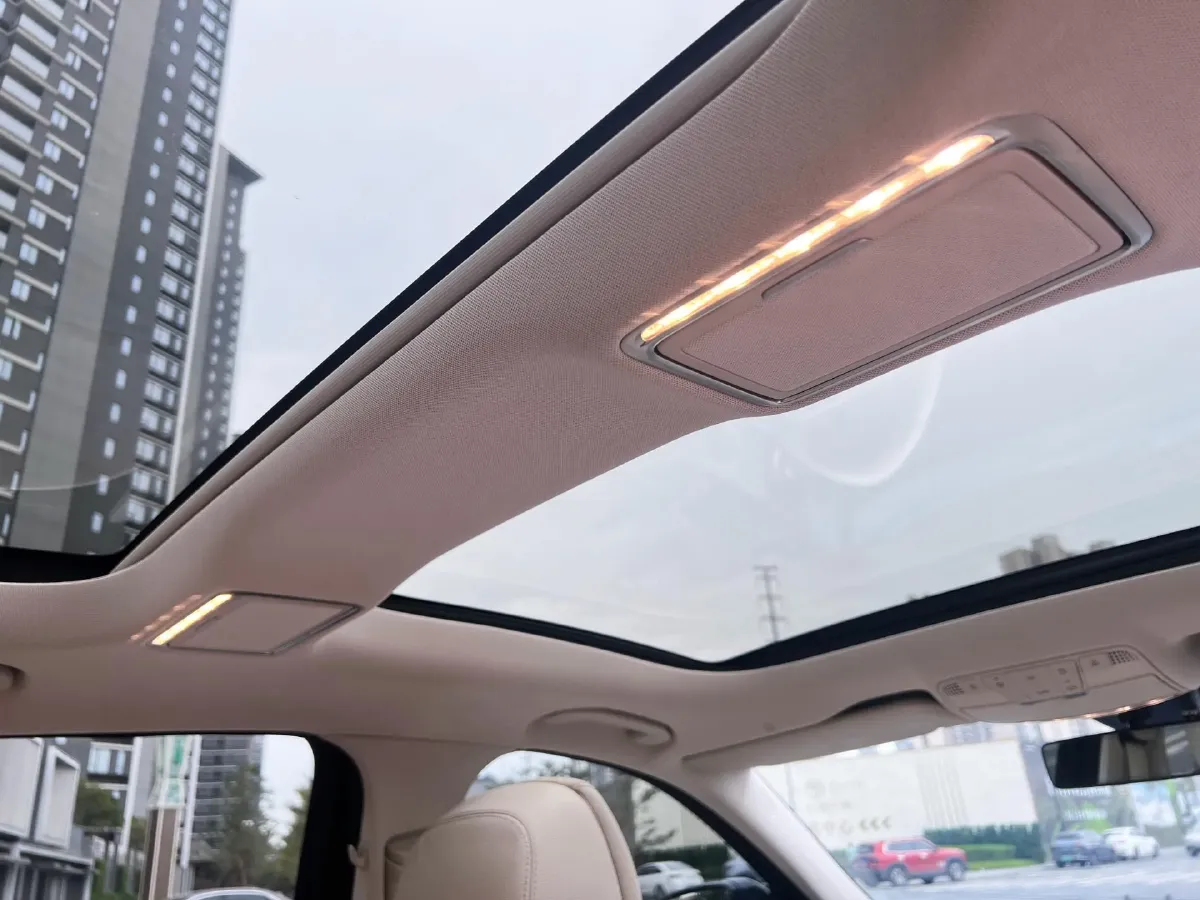 2023 Mercedes-Benz E Class 2.0T 258HP L4 9AT,autocango,china used car exporter,china ev exporter,chinese used car exporter,chinese used ev exporter