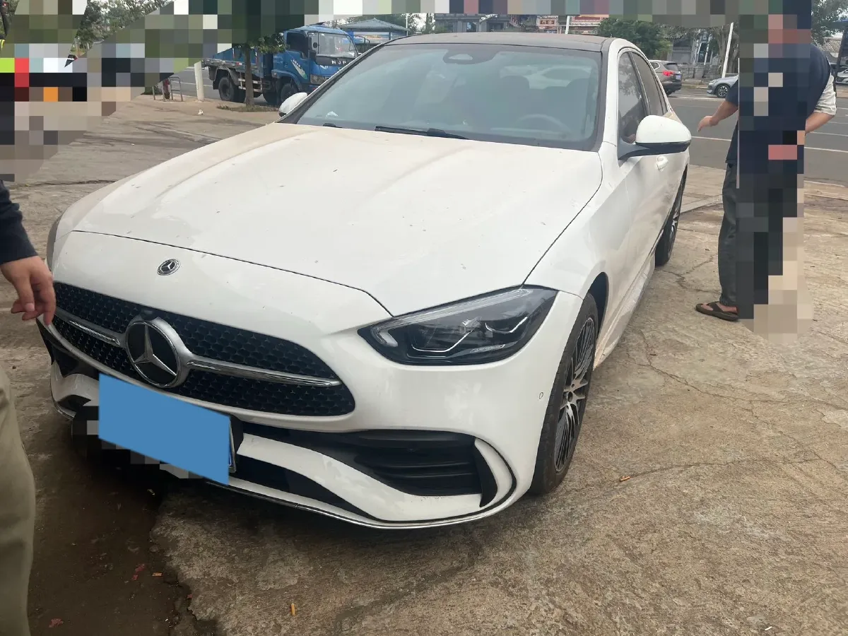 2025 Mercedes-Benz C Class 1.5T 204HP L4 9AT,autocango,china used car exporter,china ev exporter,chinese used car exporter,chinese used ev exporter