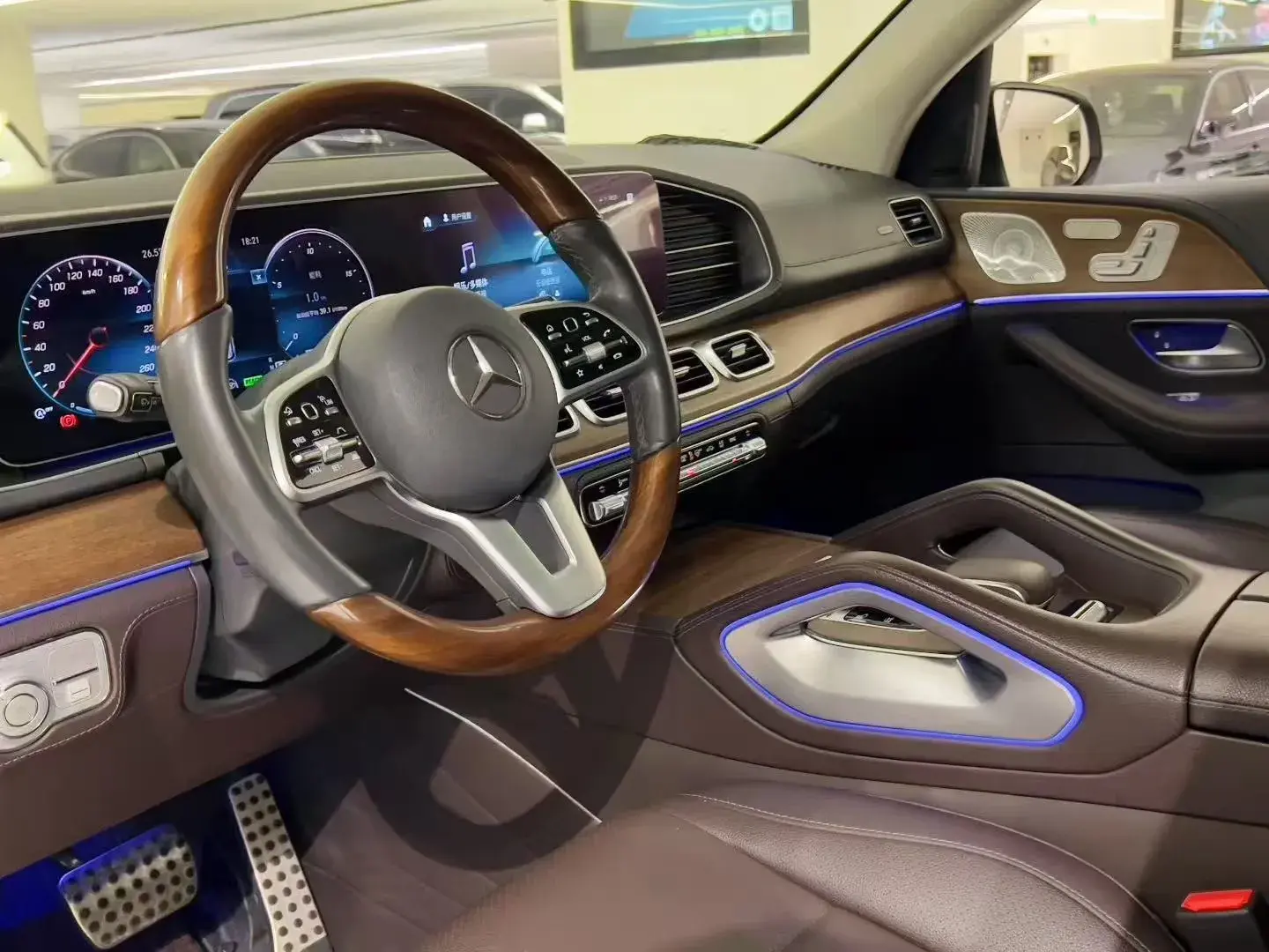 2020 MERCEDES-BENZ GLS thumbnail 4