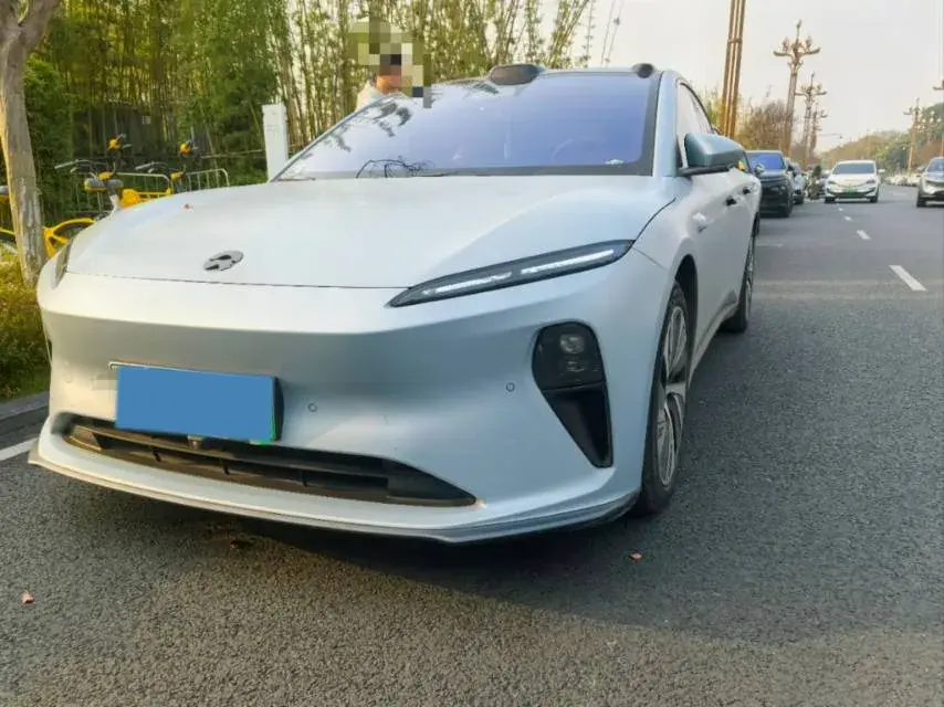 2022 NIO ET5 BEV 75KWH