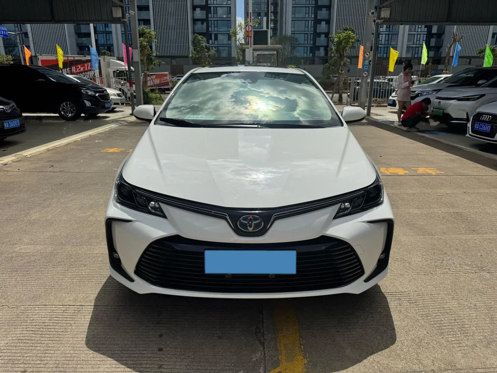 2021 TOYOTA COROLLA thumbnail 2