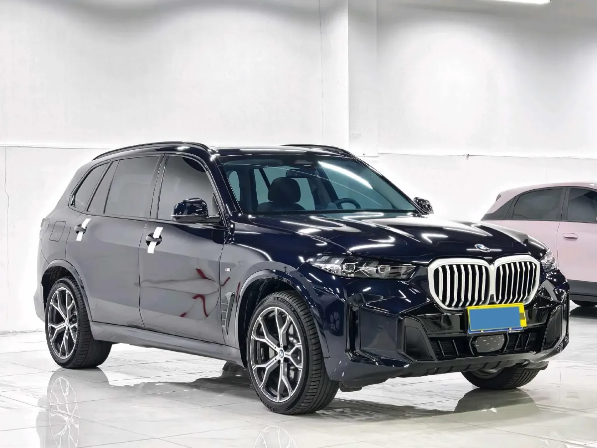2025 BMW X5 2.0T 258HP L4 8AT,autocango,china used car exporter,china ev exporter,chinese used car exporter,chinese used ev exporter