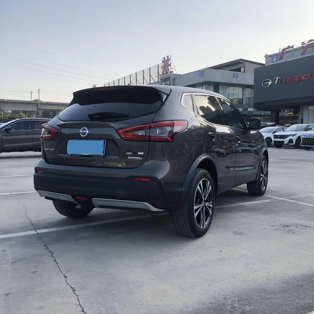 2019 NISSAN QASHQAI thumbnail 2