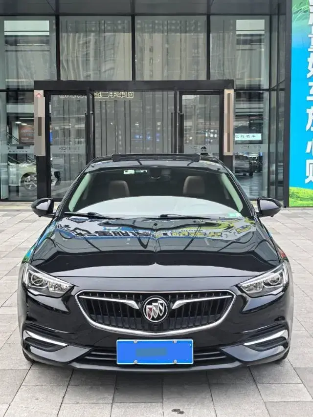 2019 BUICK REGAL thumbnail 2