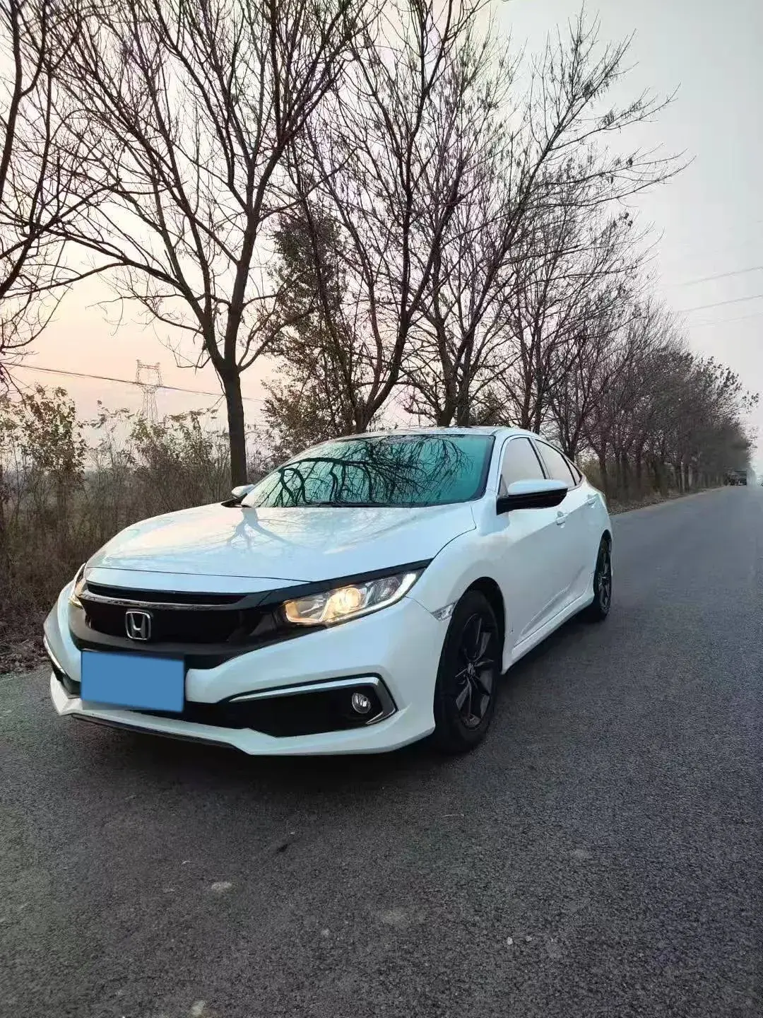 2019 HONDA CIVIC view 1