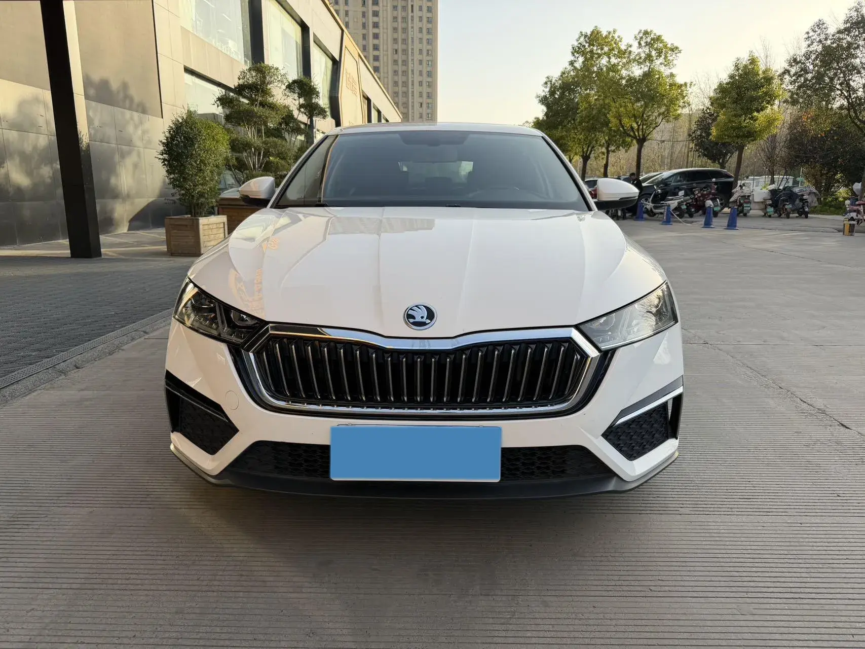 2022 SKODA OCTAVIA thumbnail 2