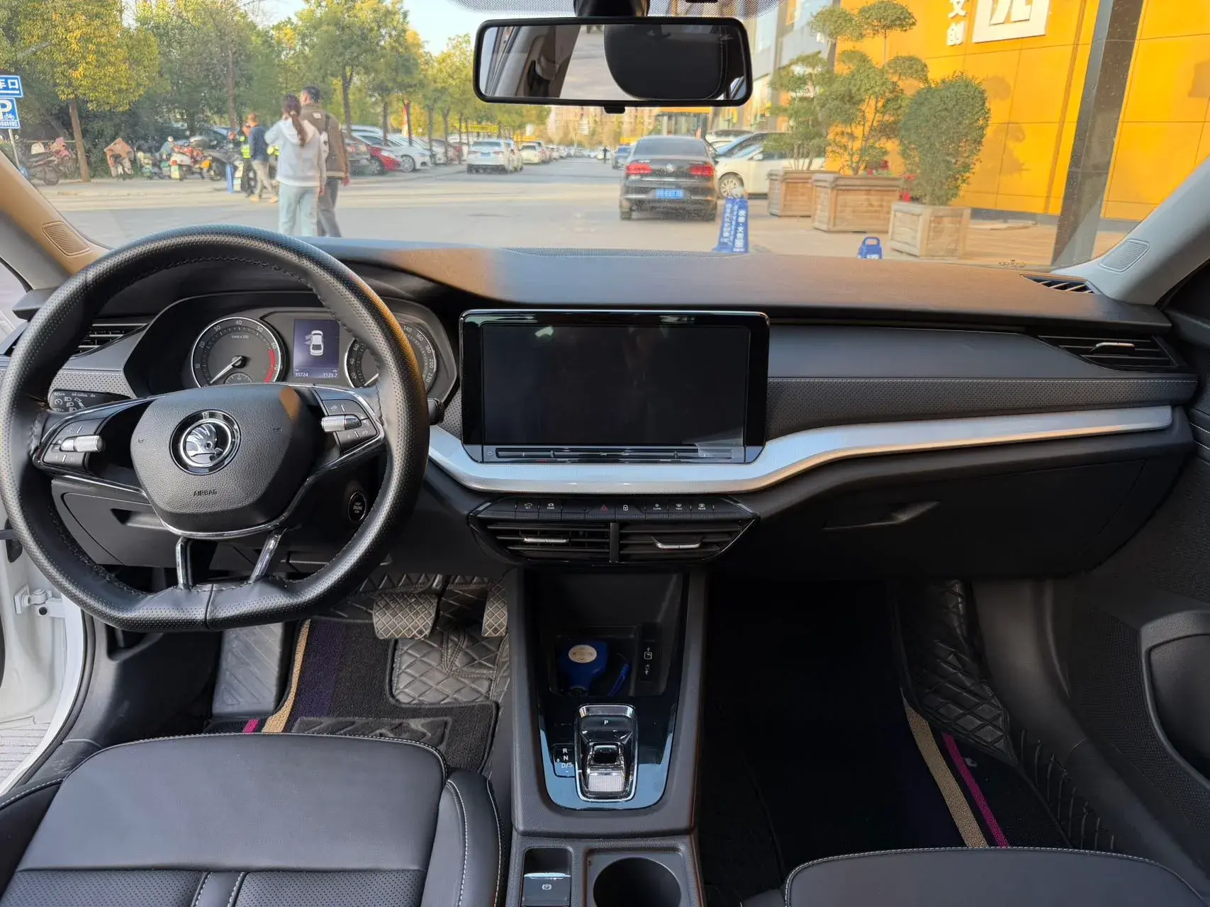 2022 SKODA OCTAVIA thumbnail 3