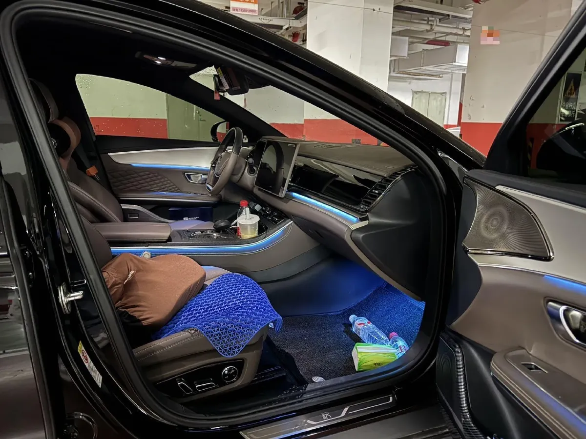 2024 BYD Han BEV 60.48KWH,autocango,china used car exporter,china ev exporter,chinese used car exporter,chinese used ev exporter