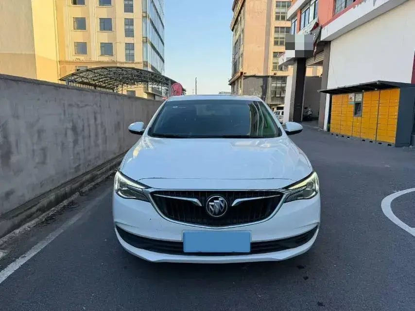 2021 BUICK EXCELLE thumbnail 3