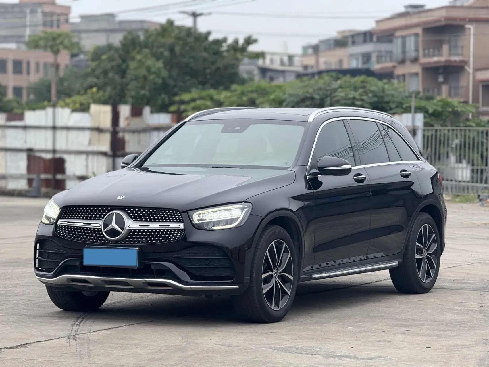 2020 MERCEDES-BENZ GLC view 1