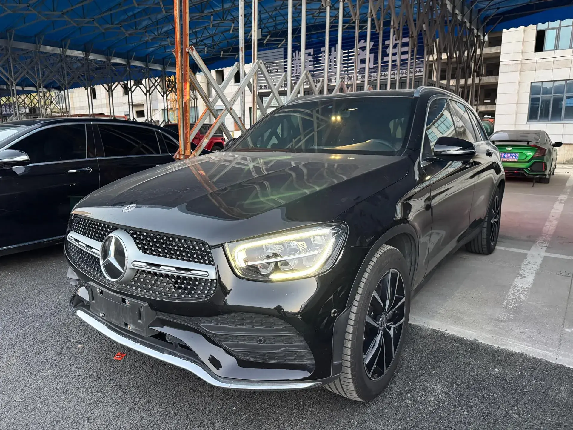 2022 MERCEDES-BENZ GLC view 1