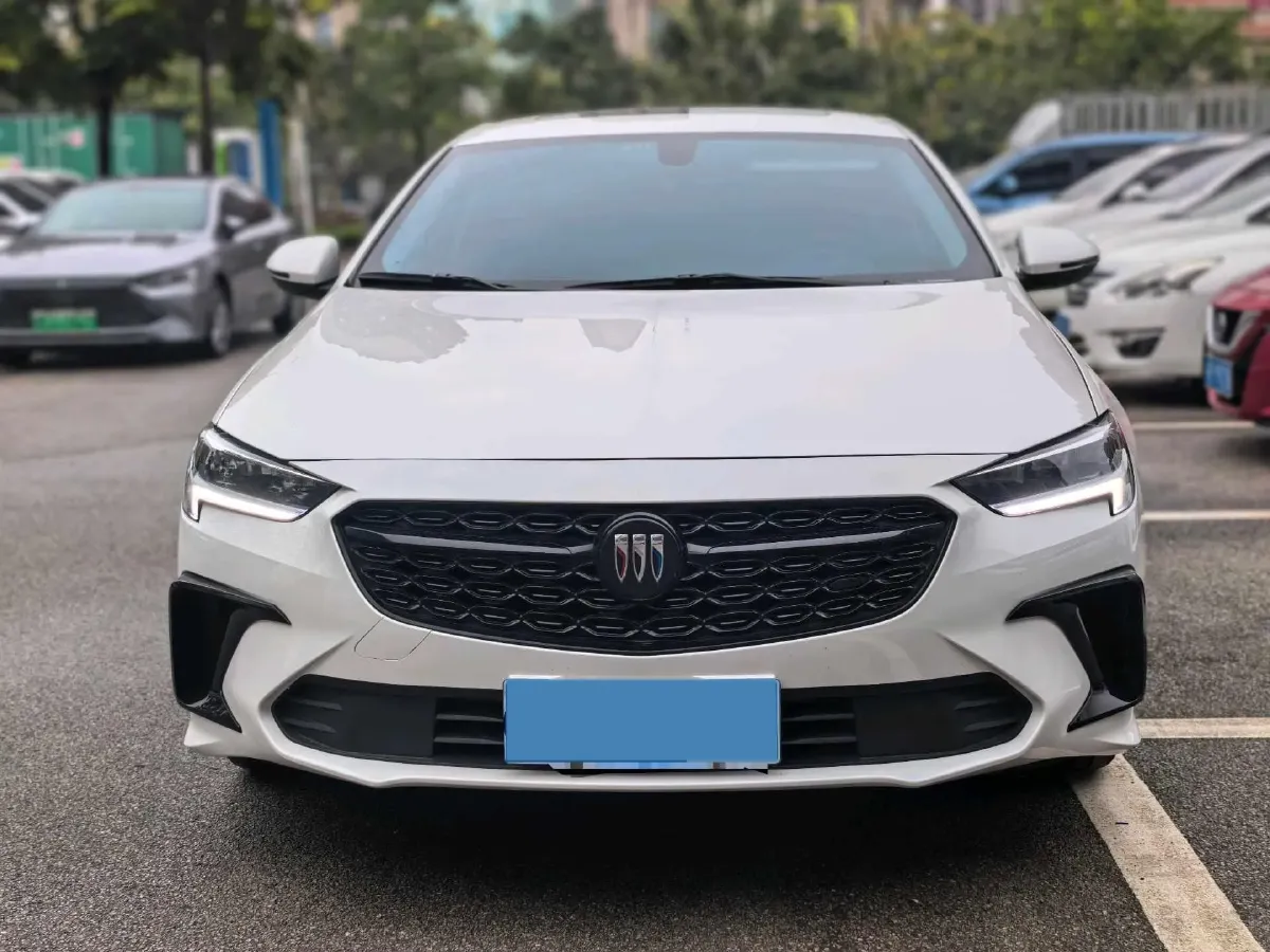 2025 Buick Regal 2.0T 237HP L4 9AT,autocango,china used car exporter,china ev exporter,chinese used car exporter,chinese used ev exporter