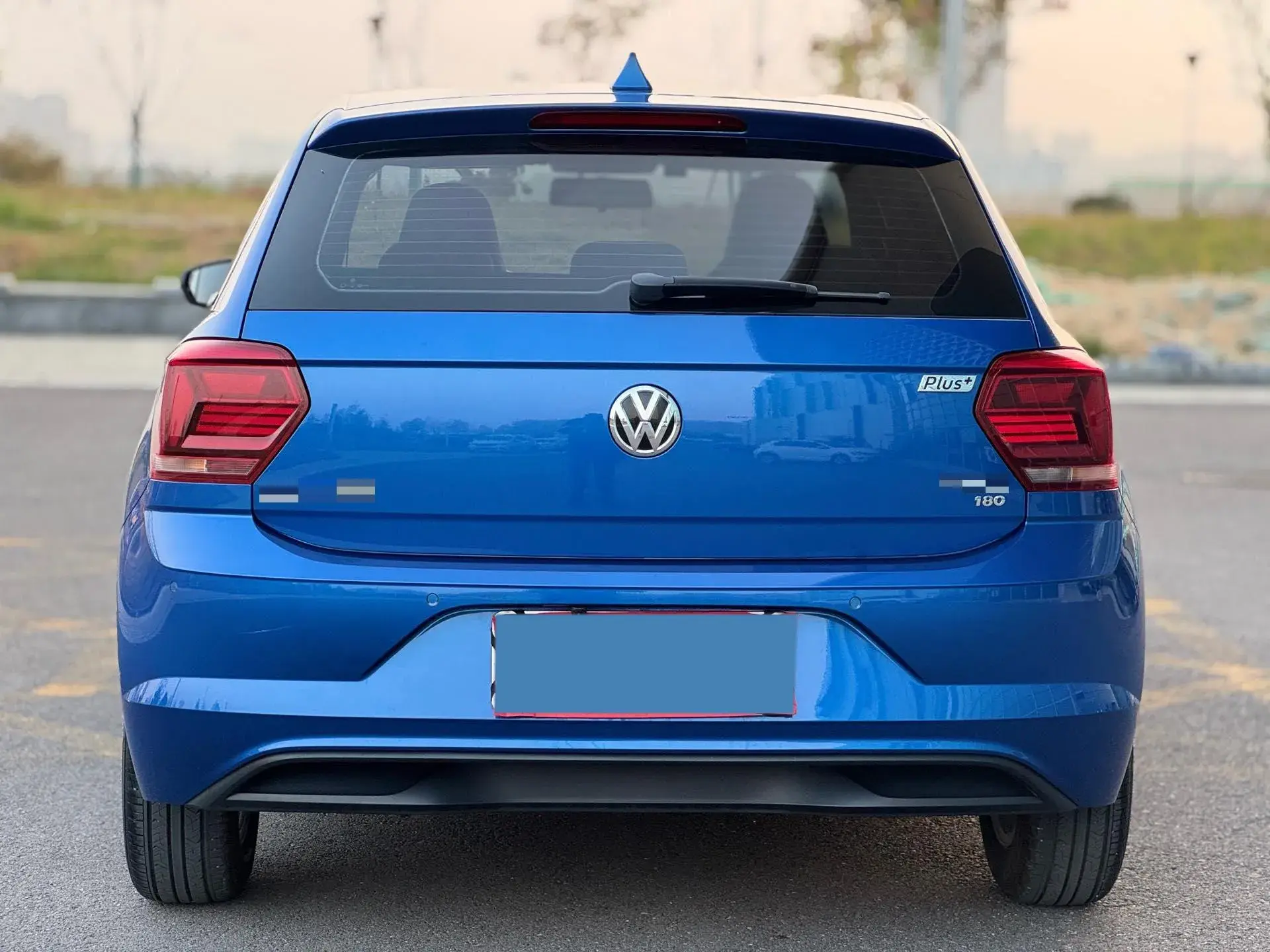 2019 VOLKSWAGEN POLO thumbnail 4