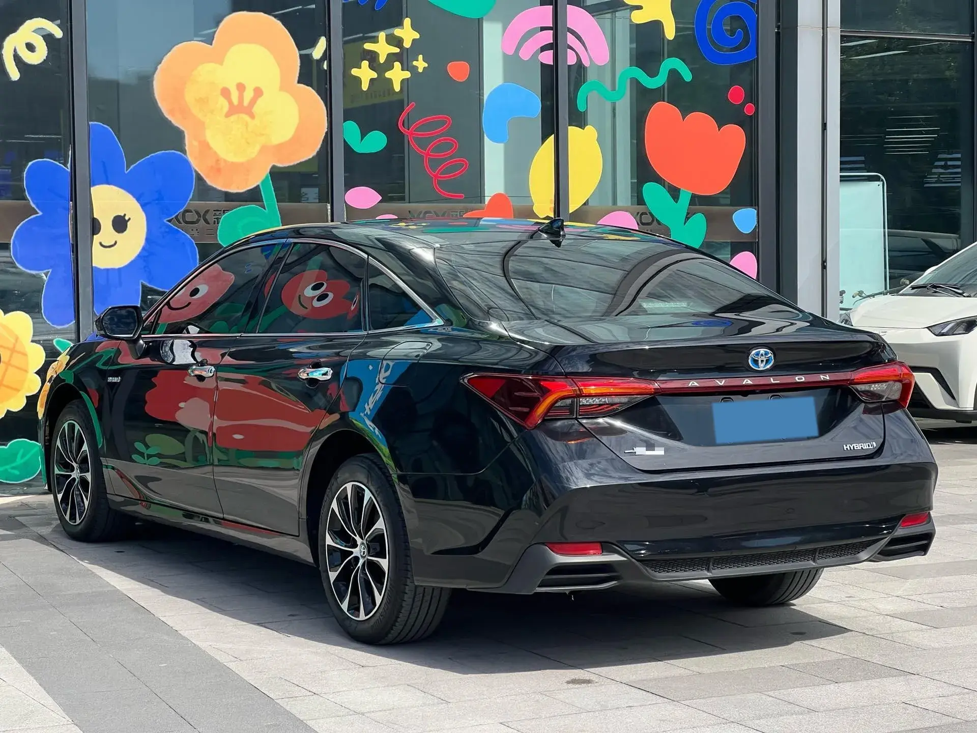 2022 TOYOTA AVALON thumbnail 4