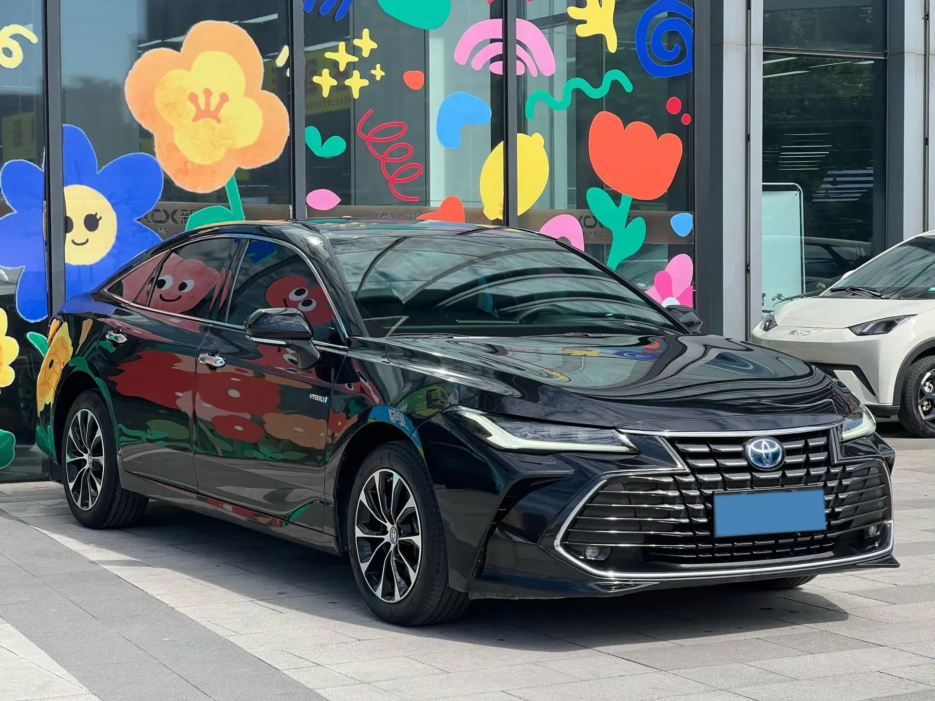 2022 TOYOTA AVALON thumbnail 2