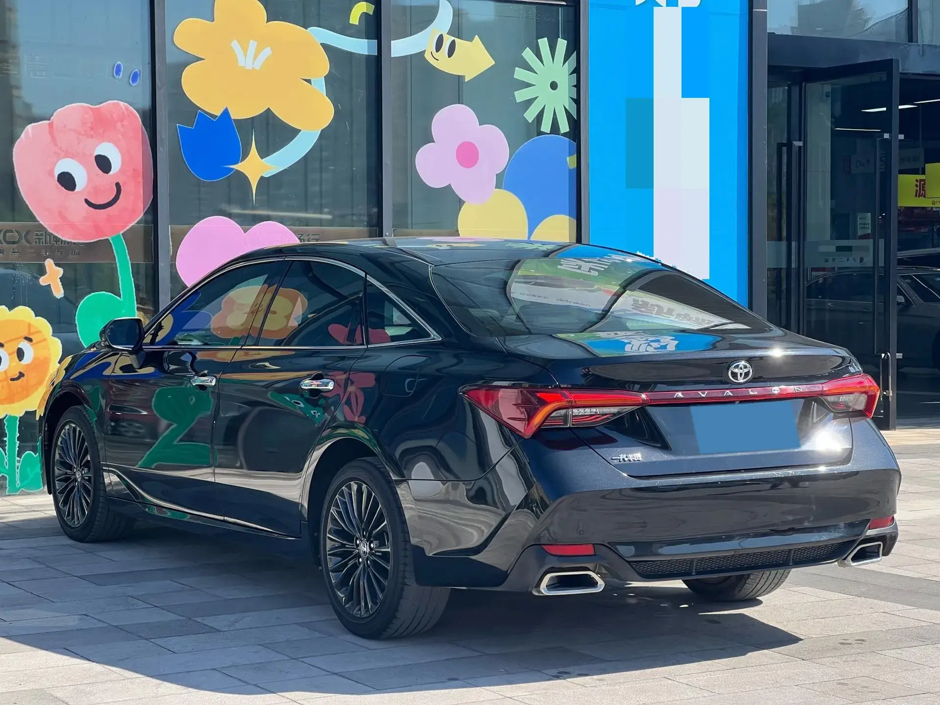 2019 TOYOTA AVALON thumbnail 4