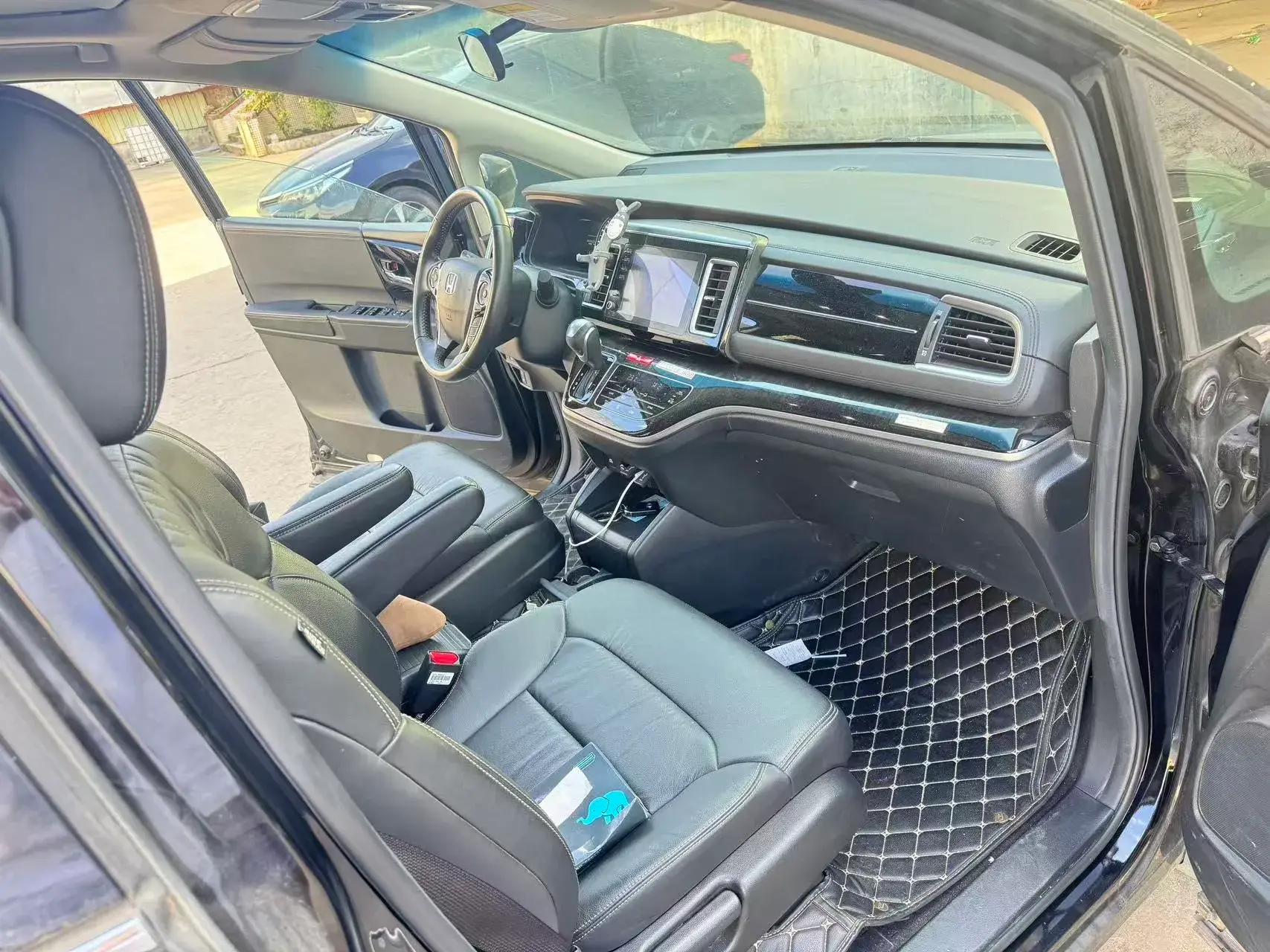 2019 HONDA ELYSIOIN thumbnail 4