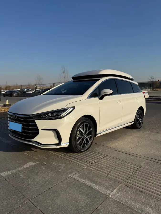 2022 BYD Song MAX 1.5L 110HP L4 E-CVT PHEV 18.3KWH