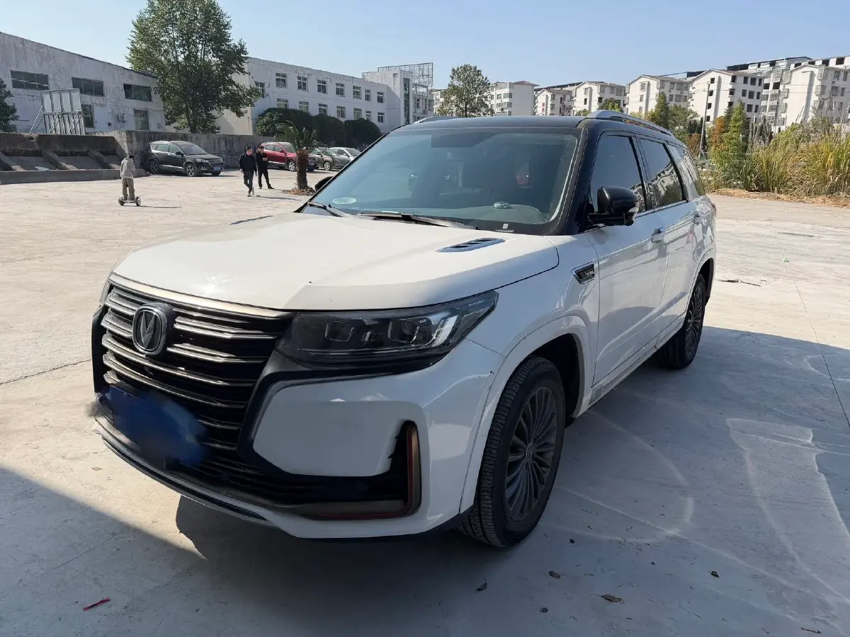 2021 ChangAn CS95 2.0T 233HP L4 6AT