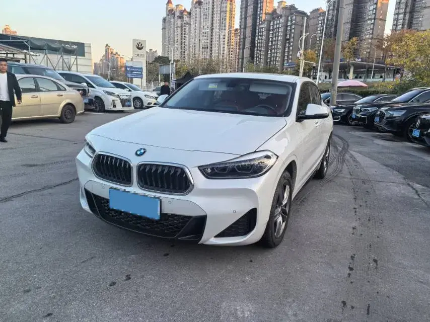 2022 BMW X2 2.0T 192HP L4 7DCT