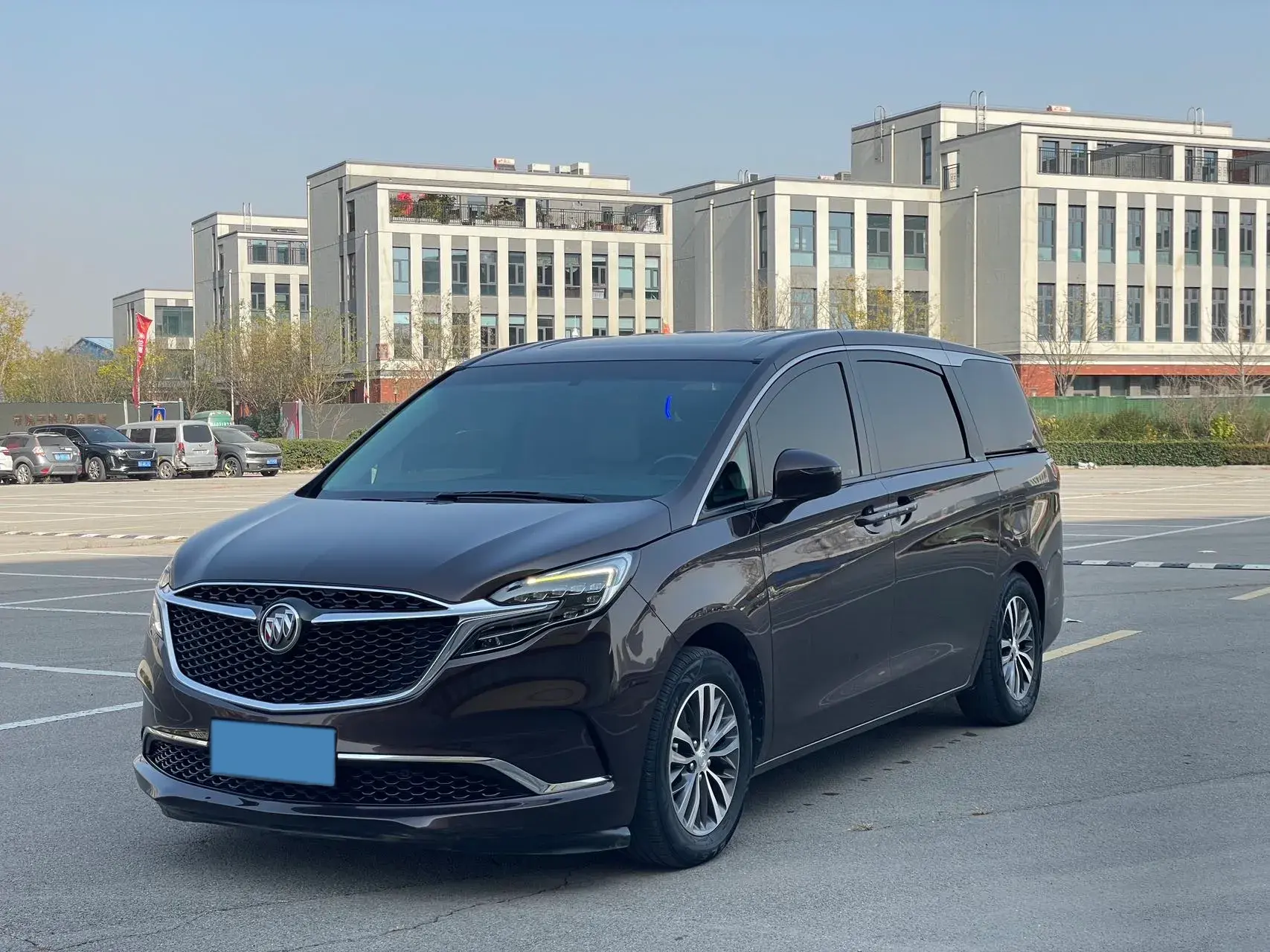 2021 BUICK GL8 view 1