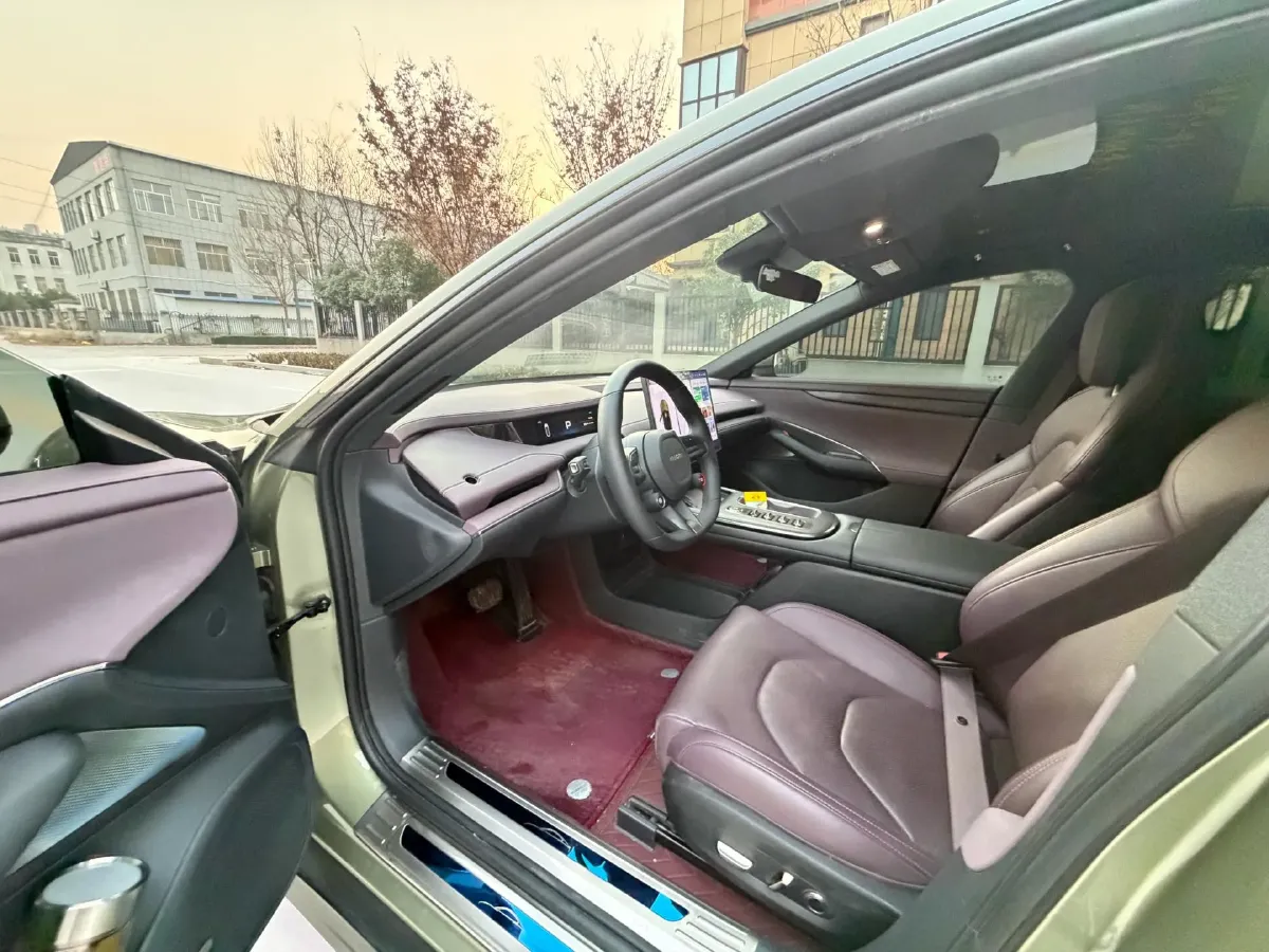 2024 MI SU7 BEV 94.3KWH,autocango,china used car exporter,china ev exporter,chinese used car exporter,chinese used ev exporter