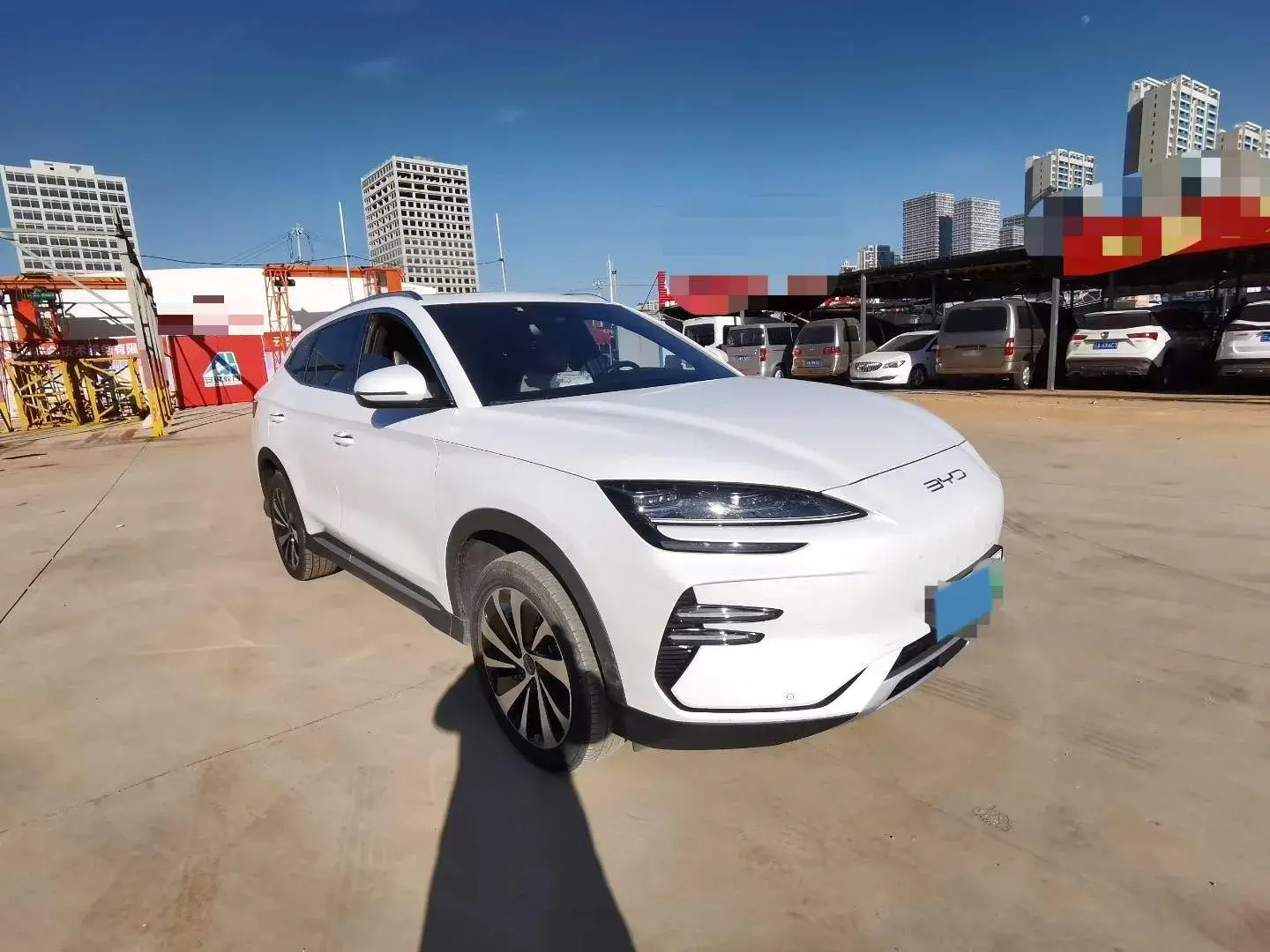 2024 BYD SONG thumbnail 3