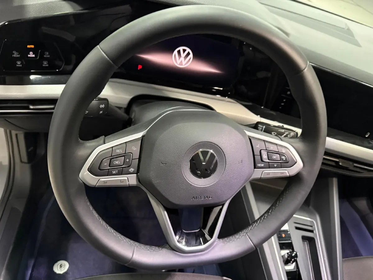 2021 Volkswagen Golf 1.4T 150HP L4 7DCT,autocango,china used car exporter,china ev exporter,chinese used car exporter,chinese used ev exporter