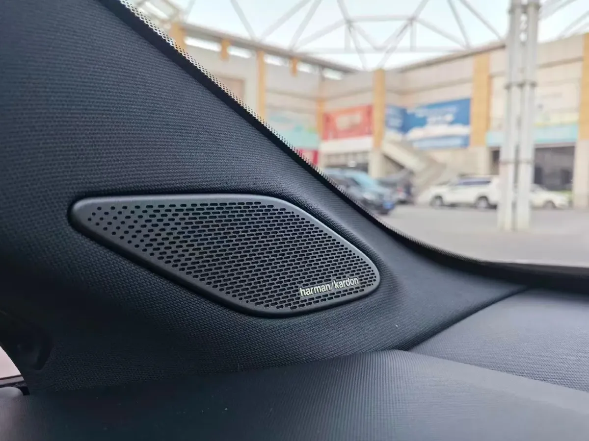 2025 LYNK&CO Z20 BEV 61.47KWH,autocango,china used car exporter,china ev exporter,chinese used car exporter,chinese used ev exporter