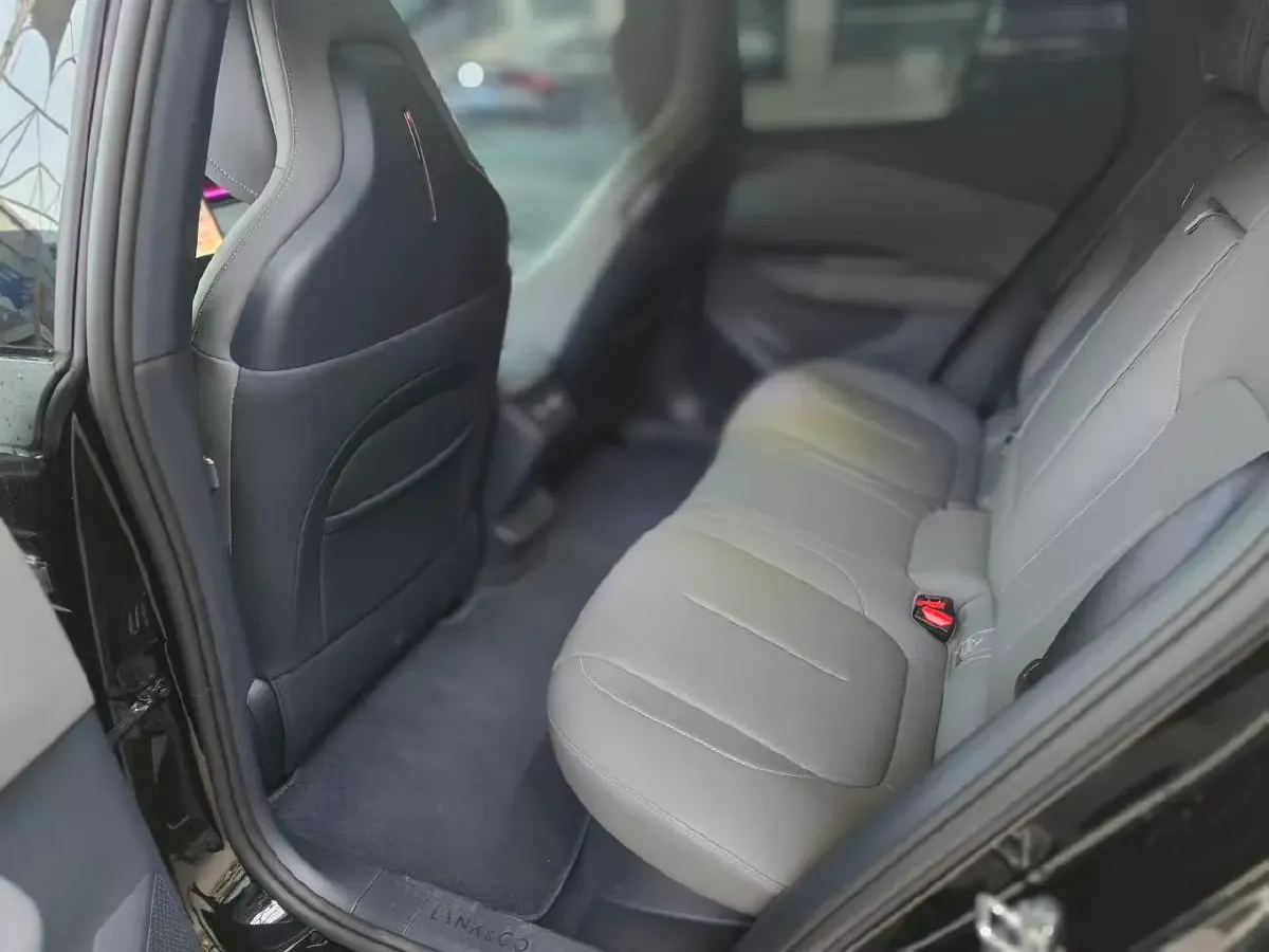 2025 LYNK&CO Z20 BEV 61.47KWH,autocango,china used car exporter,china ev exporter,chinese used car exporter,chinese used ev exporter